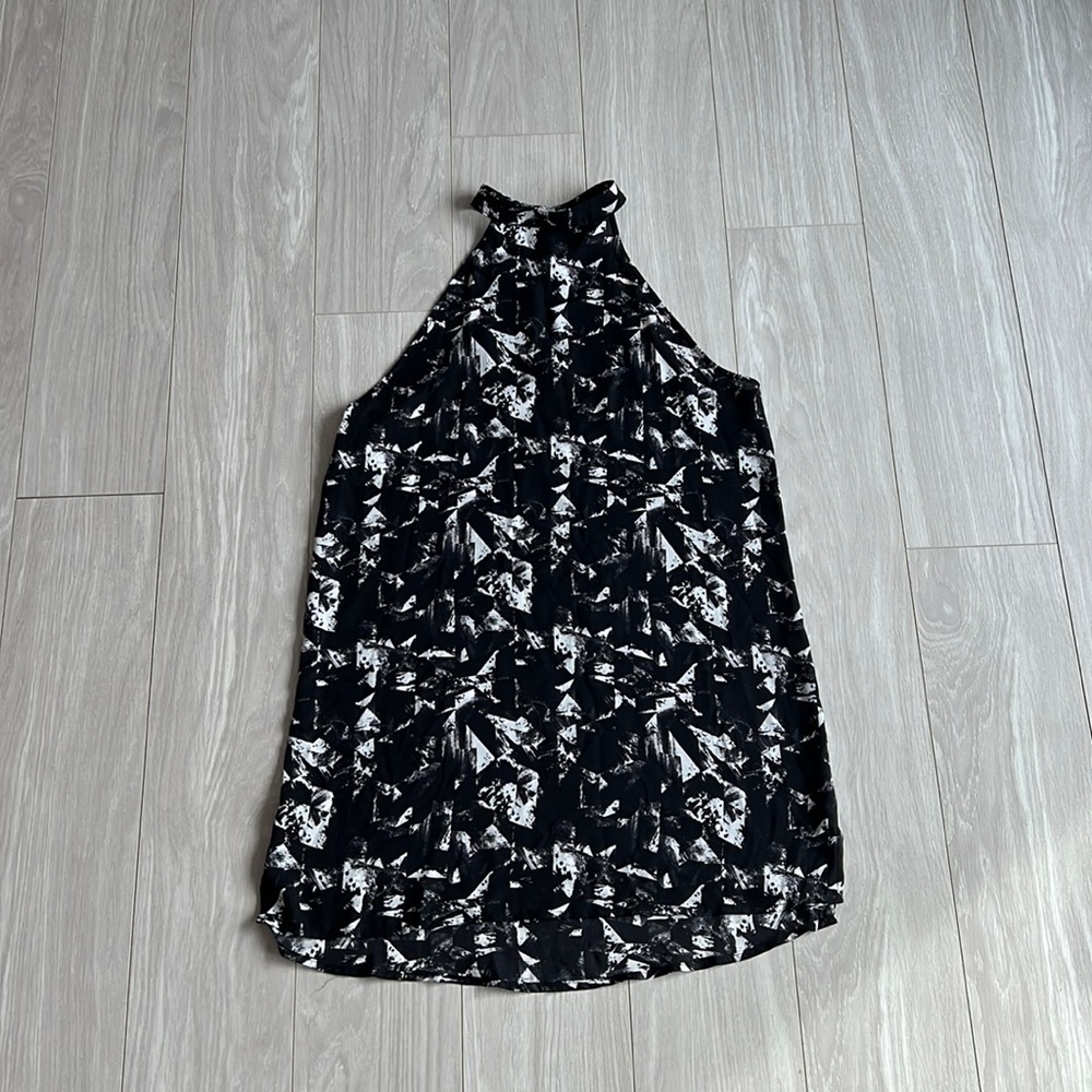 Black and white patterned dress/ shirt